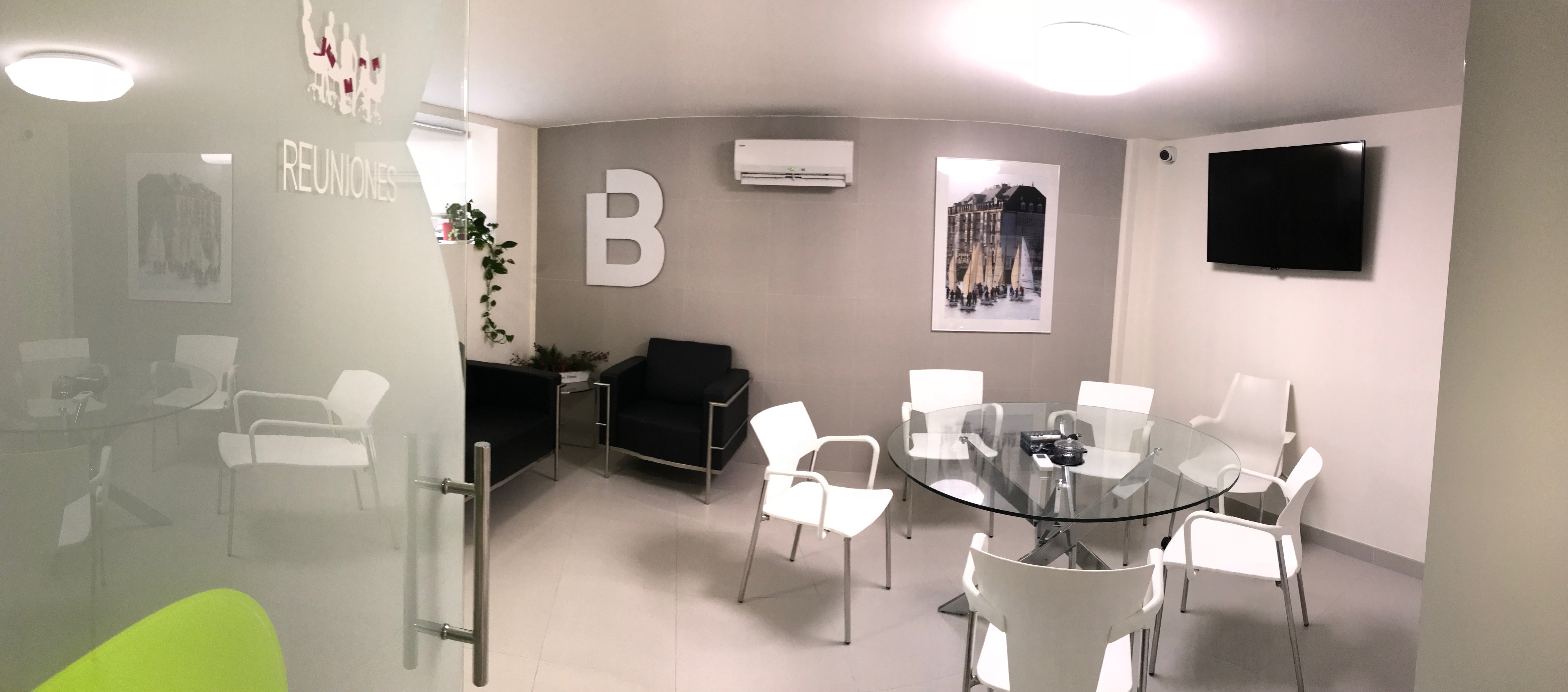 Oficina Inmobiliaria Barrio en Santander